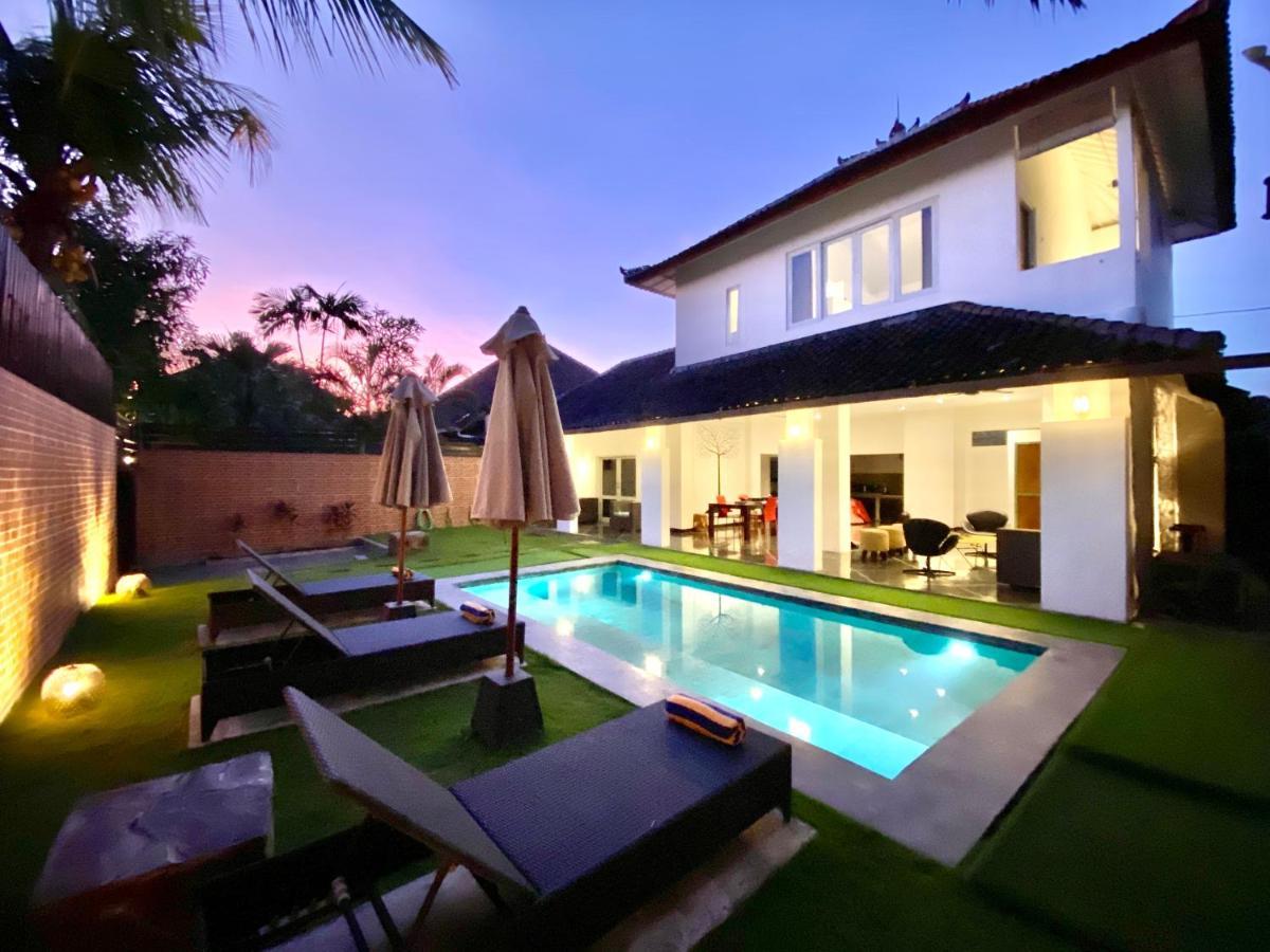 Villa Julia | Heart Of Seminyak | 350M Beach Exteriér fotografie