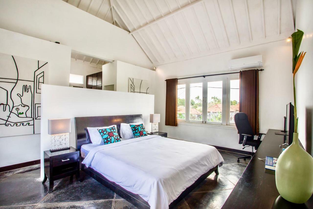 Villa Julia | Heart Of Seminyak | 350M Beach Exteriér fotografie